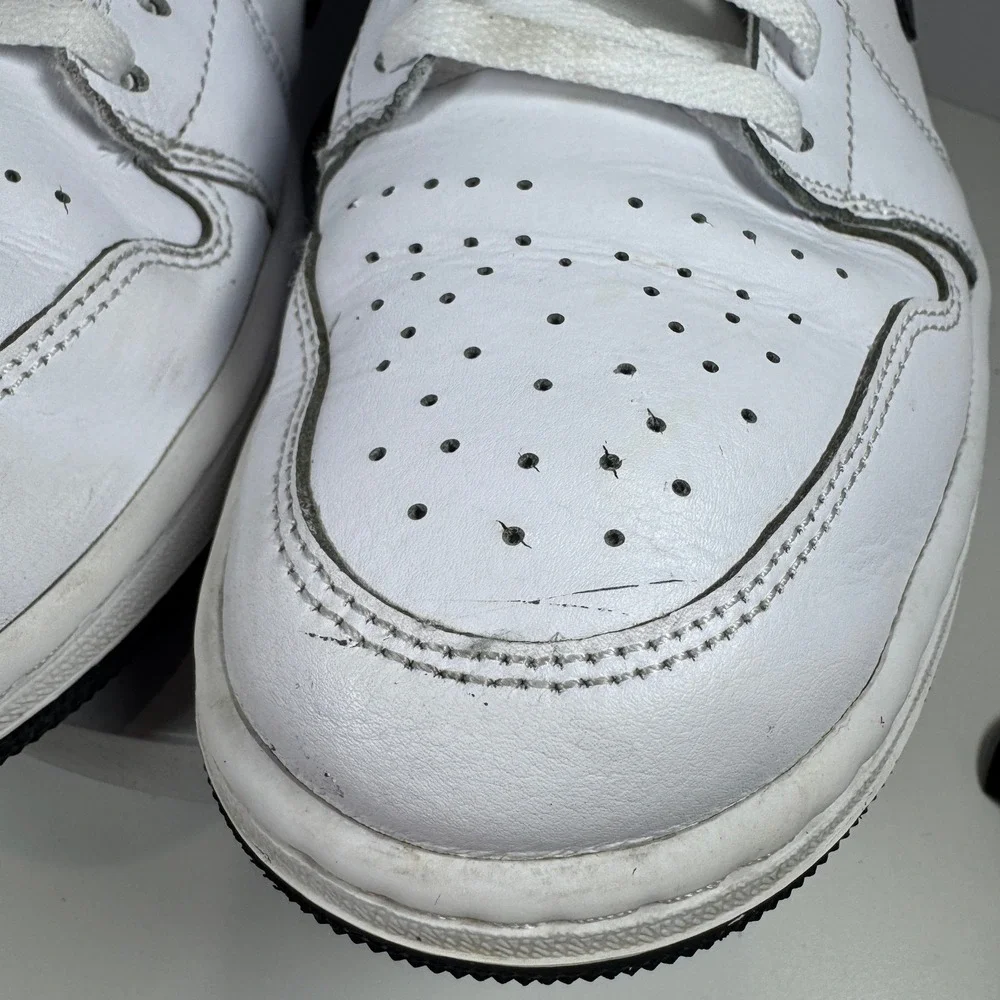 Nike Air Jordan 1 Low White Black Leather Sneakers Men's Size‎ 9